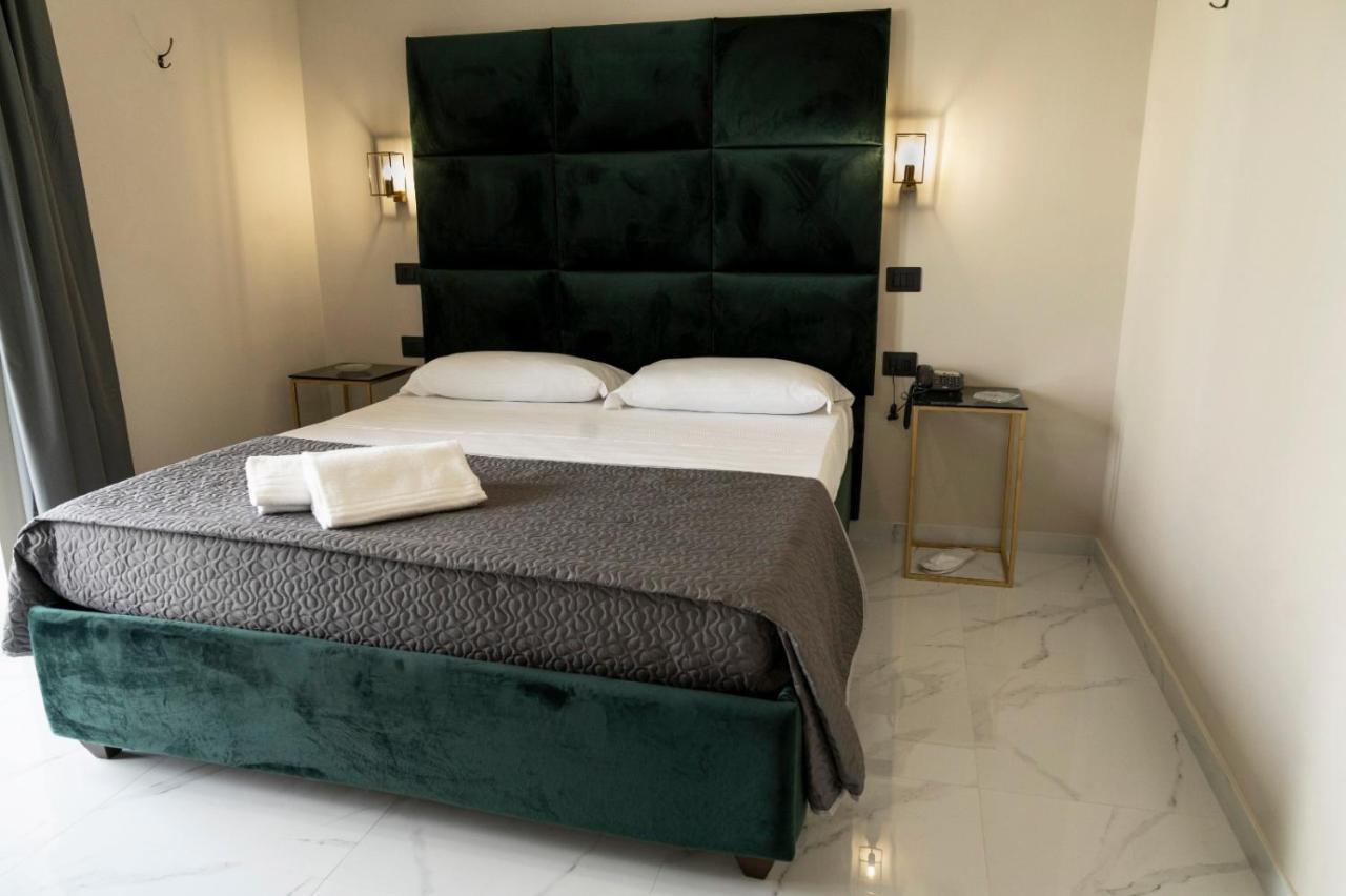 Hotel Elite Varcaturo Extérieur photo
