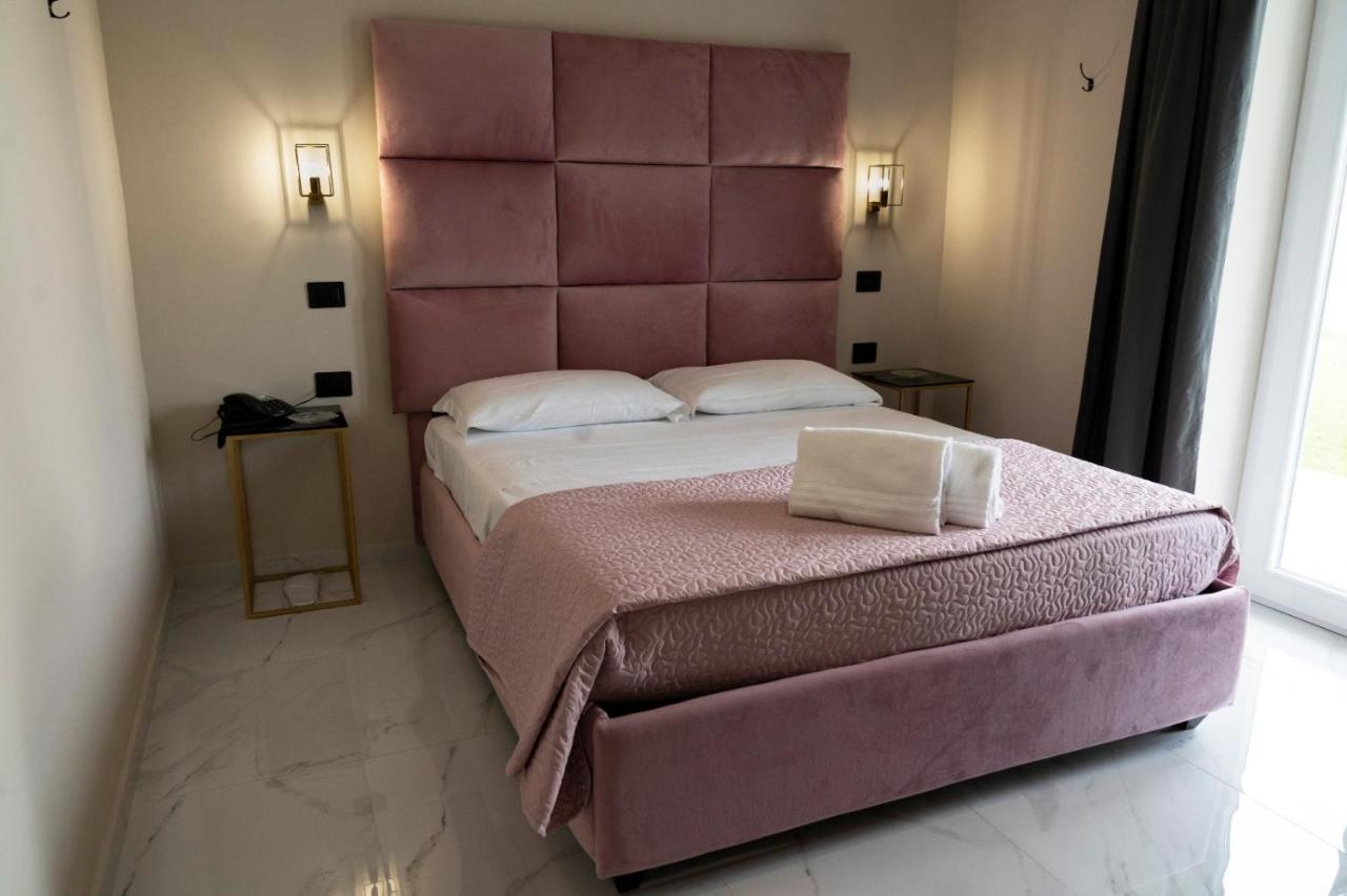 Hotel Elite Varcaturo Extérieur photo