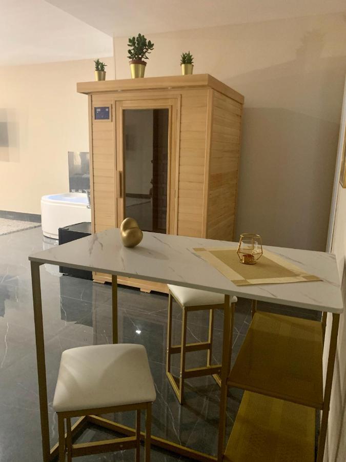 Hotel Elite Varcaturo Extérieur photo
